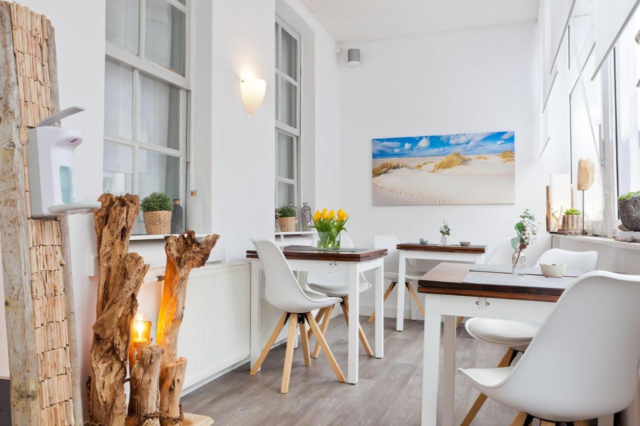 Haus Menno Janssen - Doppelzimmer Norderney Zewnętrze zdjęcie